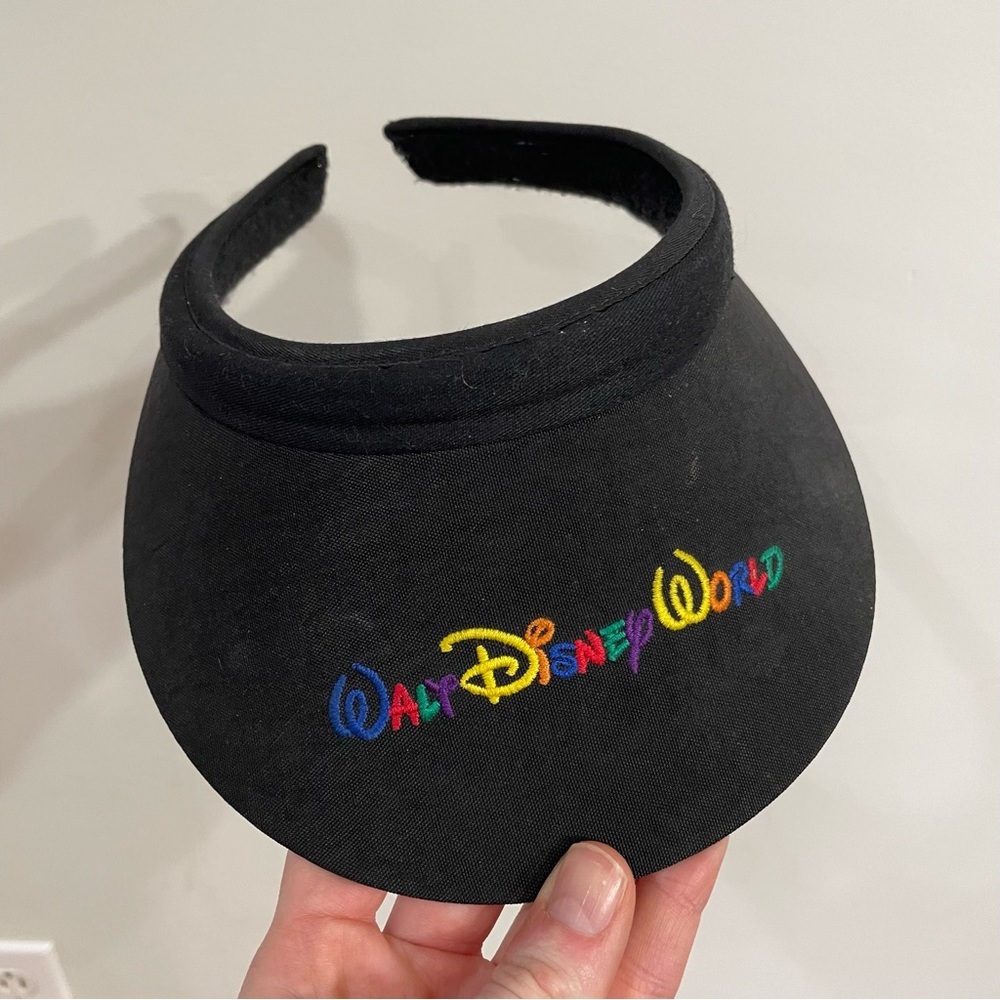 Vintage Walt Disney World embroidered visor